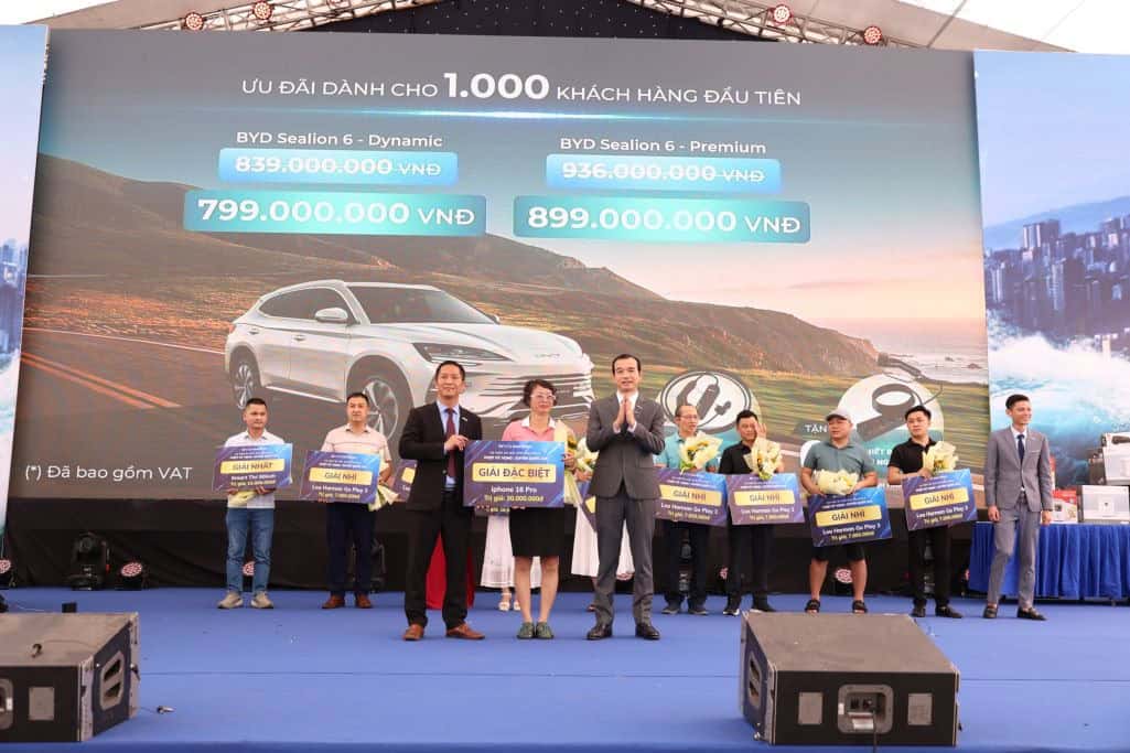 sự kiện ra mắt byd sealion 6